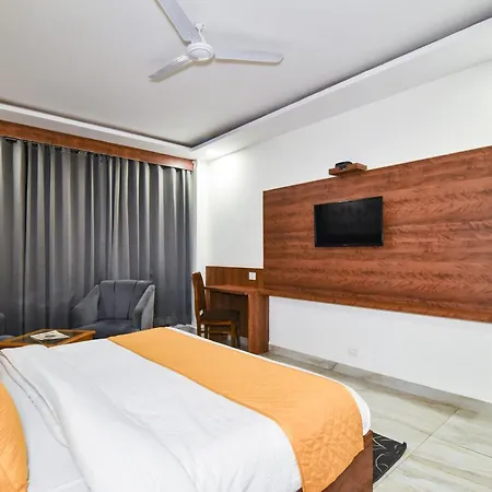 High Sky Resort - Best Luxury Hotel In Dharamkot Dharamshala Exterior photo