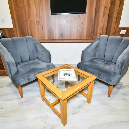 High Sky Resort - Best Luxury Hotel In Dharamkot Dharamshala Exterior photo
