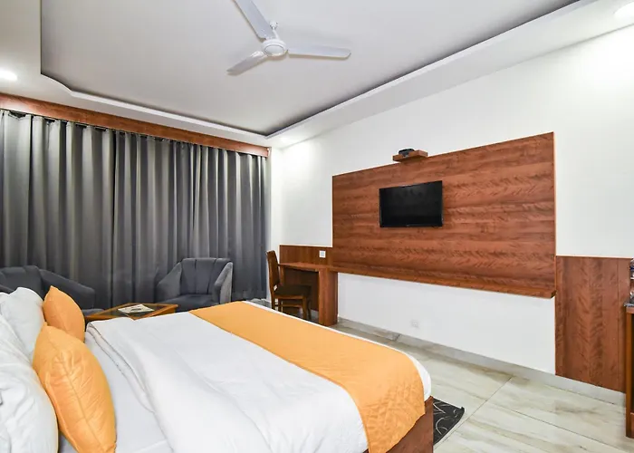 High Sky Resort - Best Luxury Hotel In Dharamkot