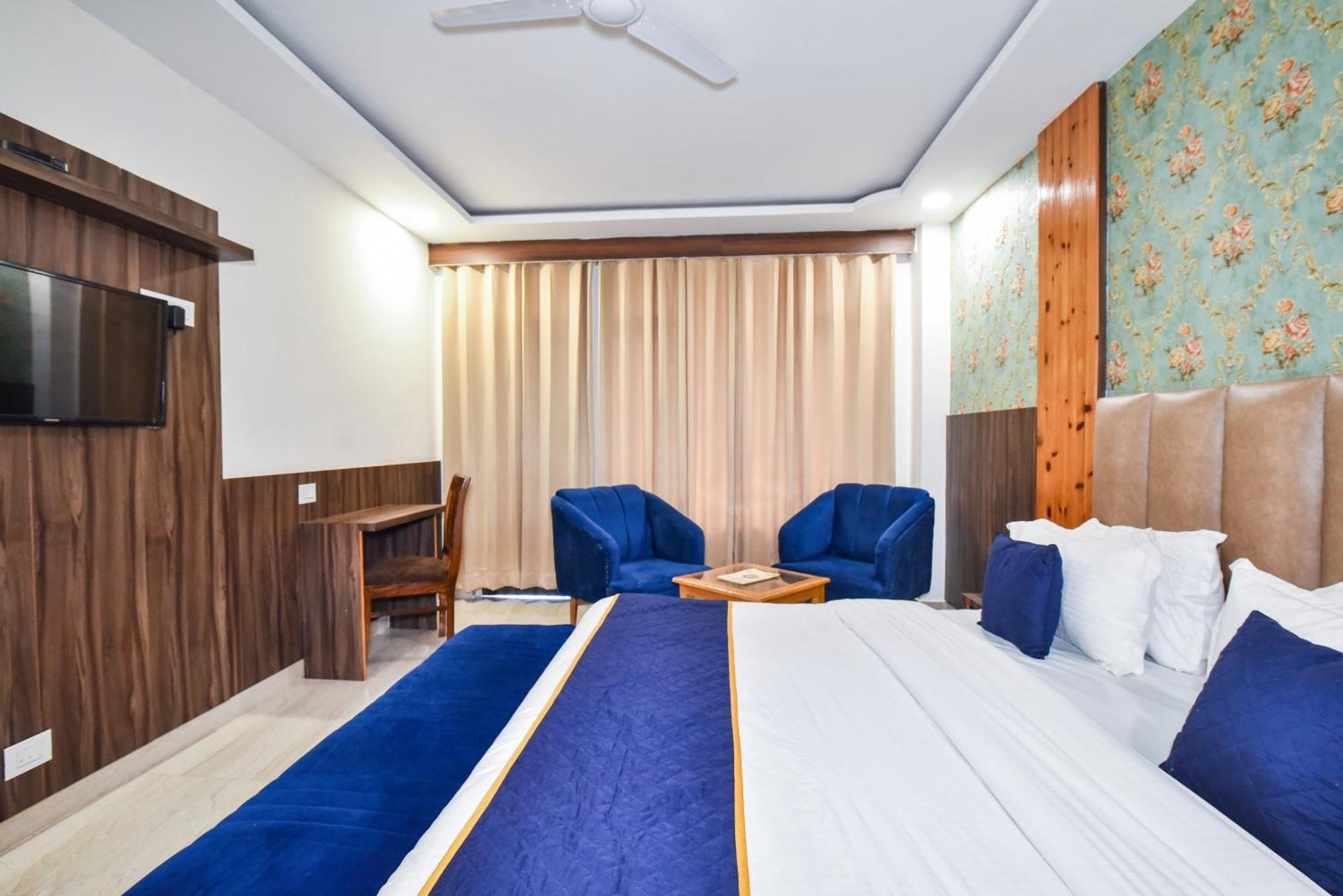 High Sky - Luxury In Dharamkot Homestay *