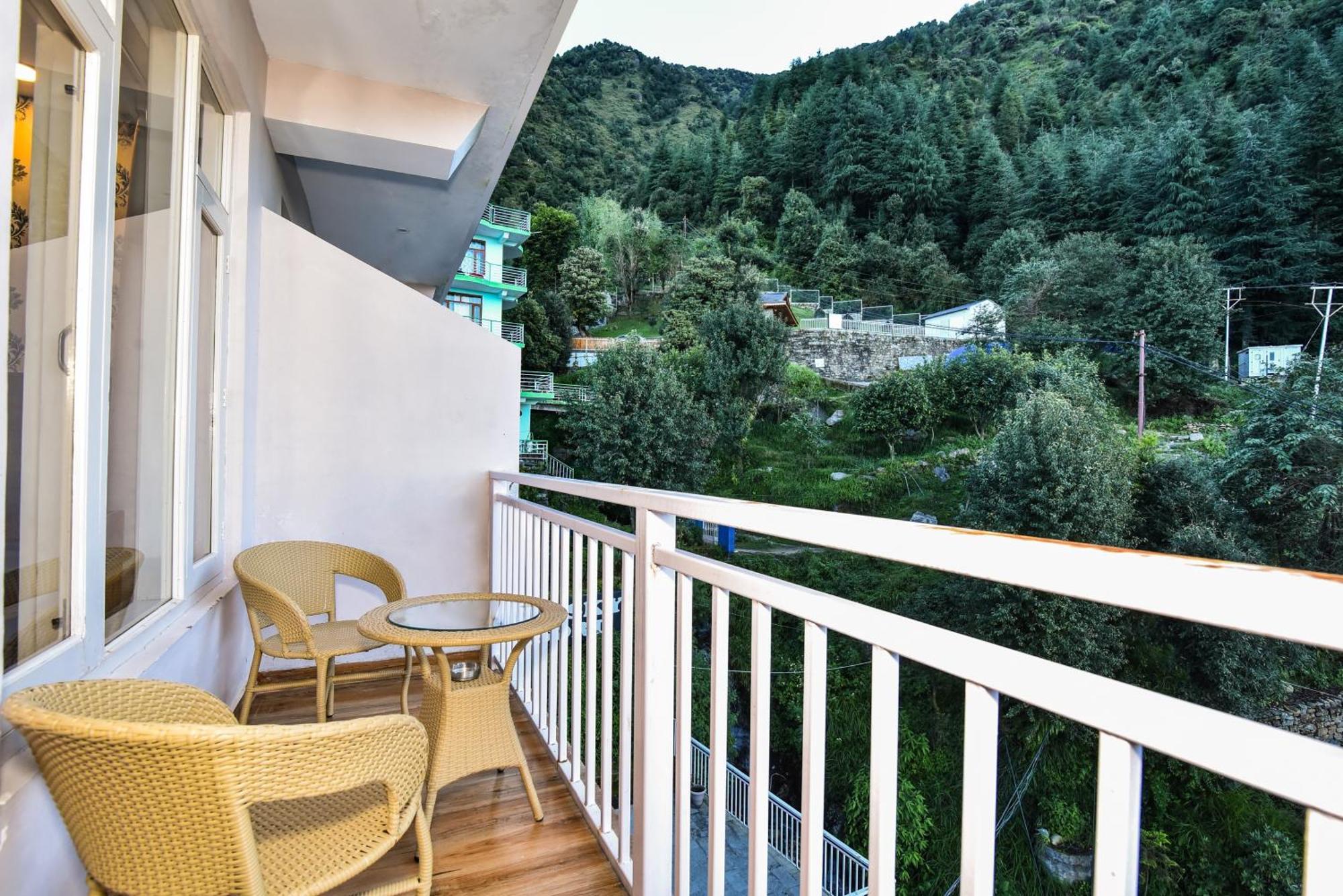 High Sky - Luxury In Dharamkot Homestay *